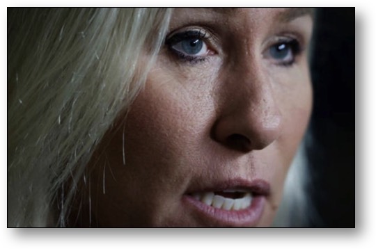 Nobody cares about the QAnon Bitch's new book!